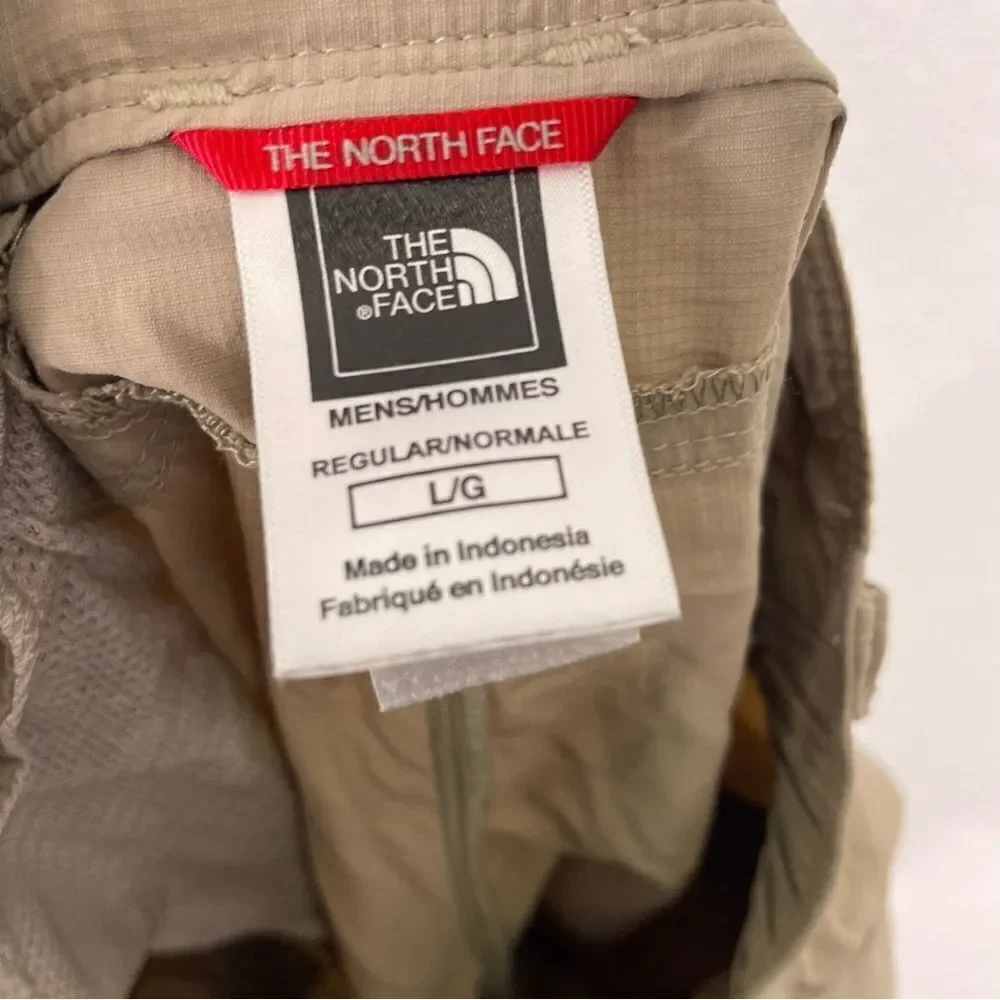 The‎ North Face Tan 100% Nylon Cargo Shorts Men’s Large